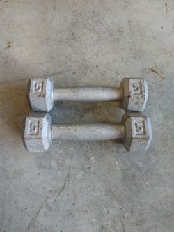 5 LB DUMBBELL HAND WEIGHTS
