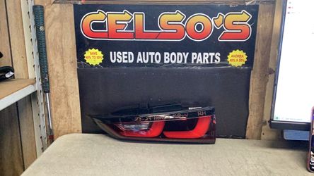 23 24 Honda CR-V RH Trunk inner light LED OEM.
