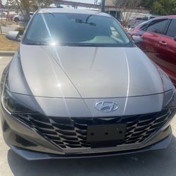 2022 Hyundai Elantra