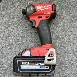 Milwuakee Surge Impact / 6.0 M18 Battery