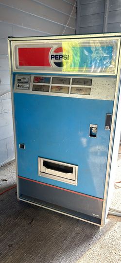 1979 Pepsi Machines