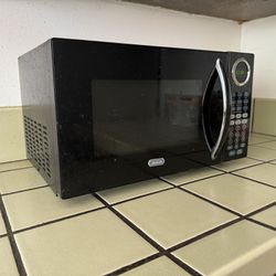 MAGNIFICENT MICROWAVE 