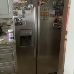 Whirlpool  Refrigerator 