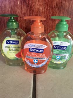 Softsoap hand soap