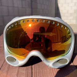Vintage Oakley Snow Ski Goggles 
