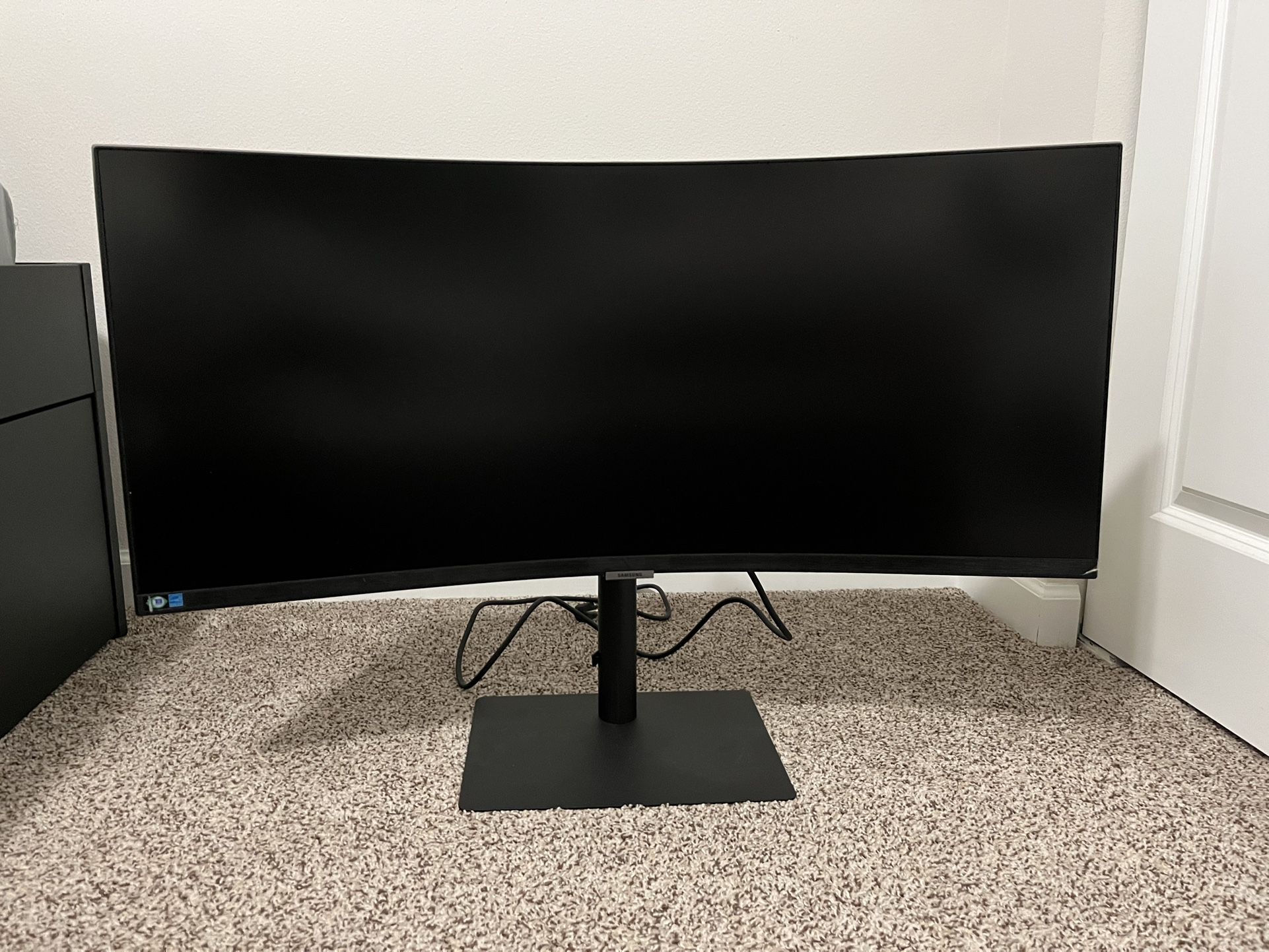 Samsung ViewFinity S65UA 34” Ultrawide QHD Curved Monitor