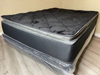 14” King Midnight Collection Hybrid Pillow Top Mattress!