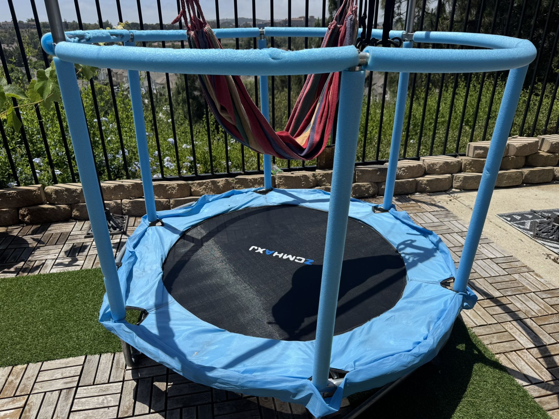 Trampoline 55”