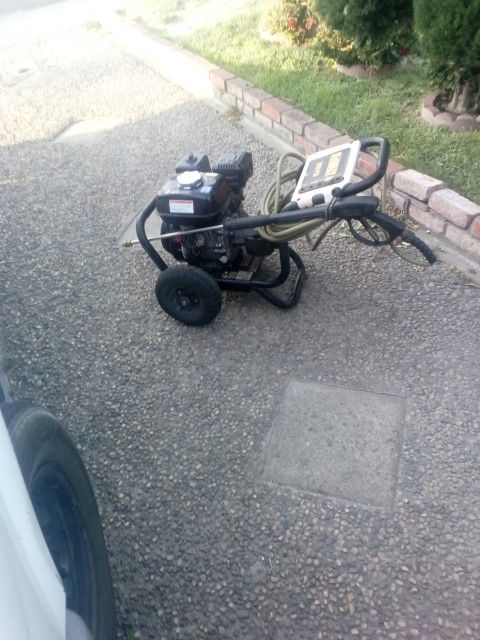 3400psi Pressure Washer