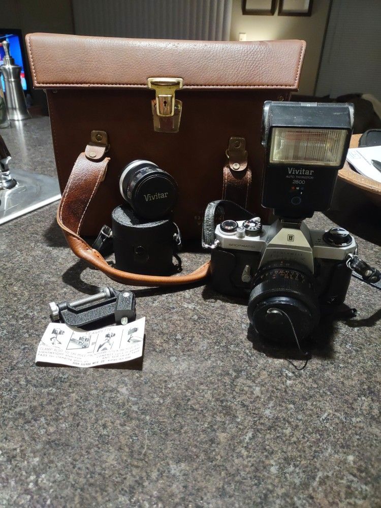 Vintage Cameras (4)