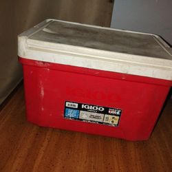 Igloo Laguna 9-Quart Personal Cooler – Compact & Portable