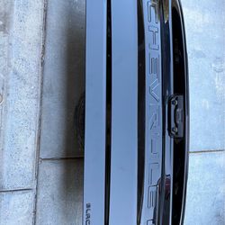 2026 Chevy Silverado tailgate