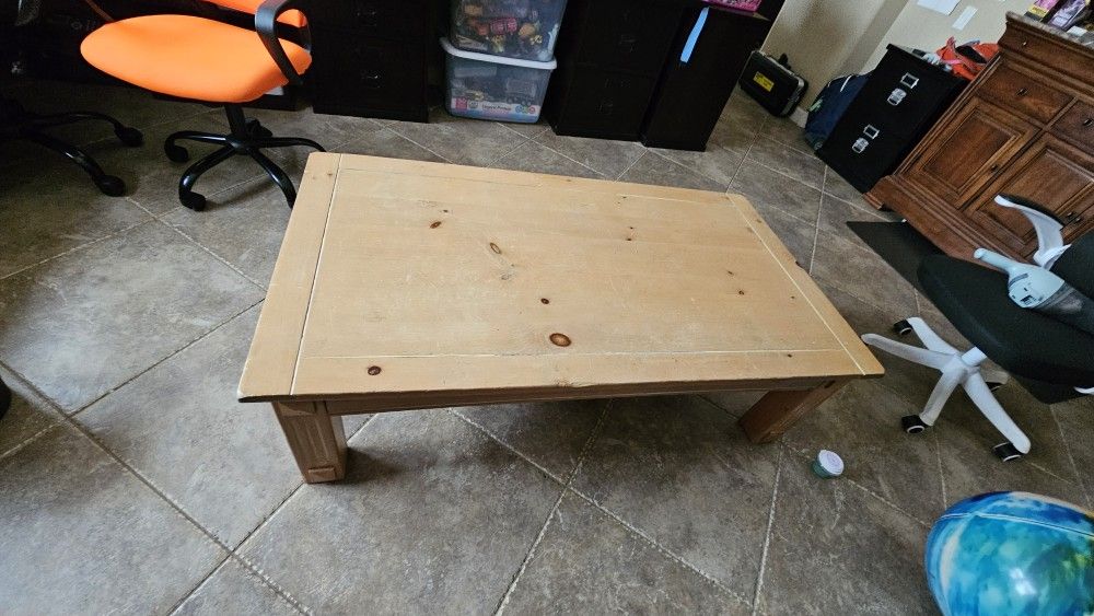 Coffee Table And End Tables