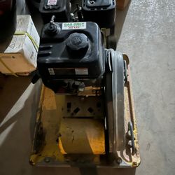 Plate Compactor $70 per day 
Power brush $70 per day 
Jack hammer makita $70 per day 
Trimiadora $70 per day 
Motocierra $70 per day 
Cajas de clavos 