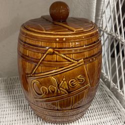 Vintage Mccoy Whi$ky  Barrel Cookie Jar