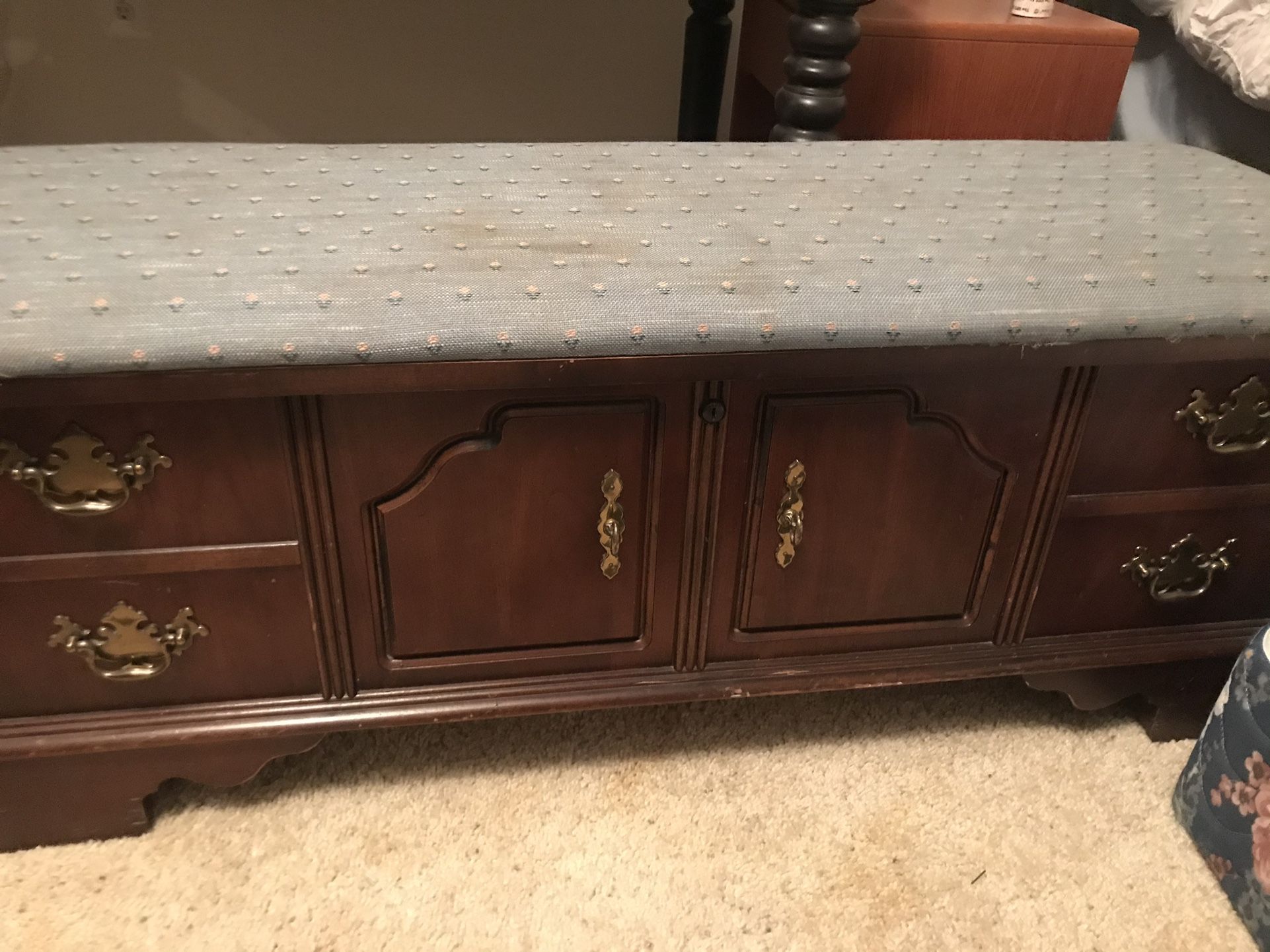 Lane Cedar Chest