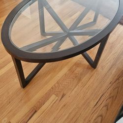 Coffee Table With Matching End Tables
