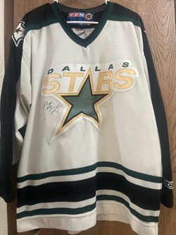 Dallas Stars Jersey – Signed (Likely Marty Turco #35) – Good Condition