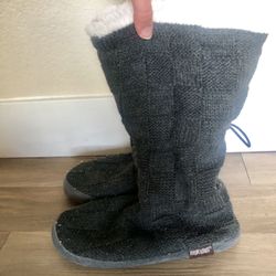 Cozy Gray Women’s Mukluk Slipper Boots