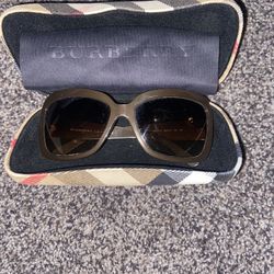 BURBERRY Sunglasses 