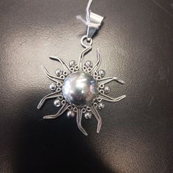 925 Silver Pendant 21.3 G