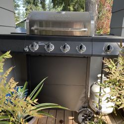 Nexgrill 4 Burner Propane Gas With 1 Side Burner 