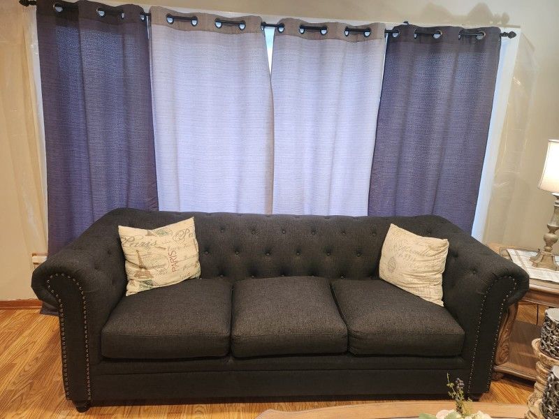 Sofa & Loveseat