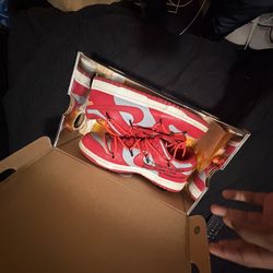 Nike dunk lows off white university red BIO