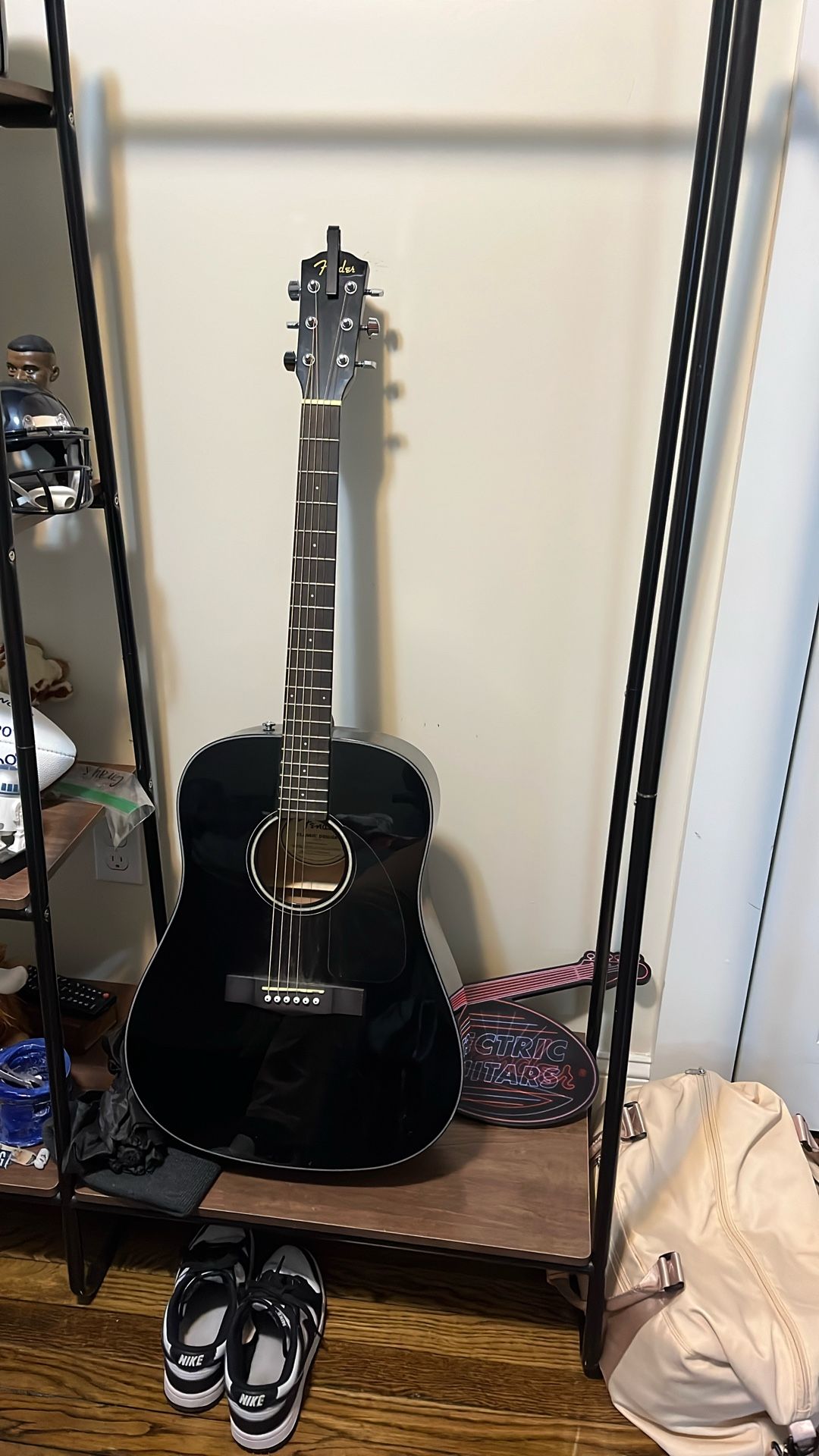 Fender Acoustic “Classic Design”