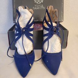 Vince Camuto Blue Strappy Lace Up Heels Size 8 have a mini scratch can see in pictures.