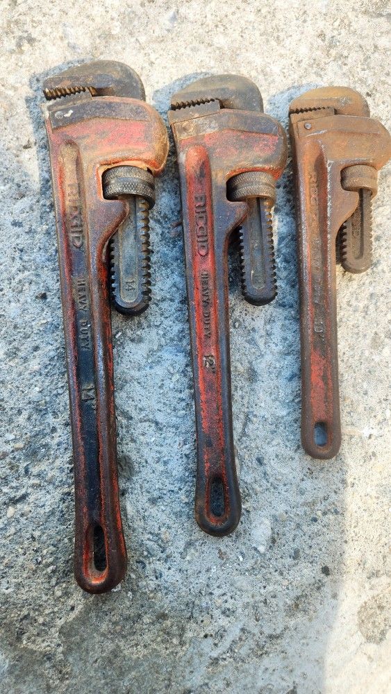Pipe Wrenchs 