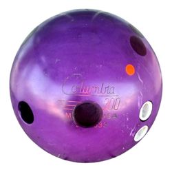 Vintage Columbia 300 Quake Bowling Ball 