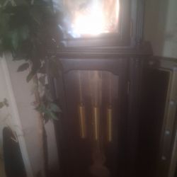 Anti Cabinet Made With A Clock In It