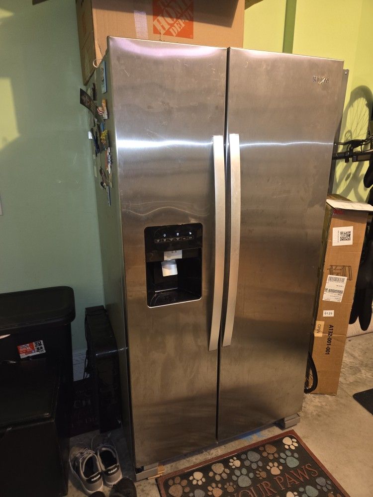 Whirlpool Refrigerator