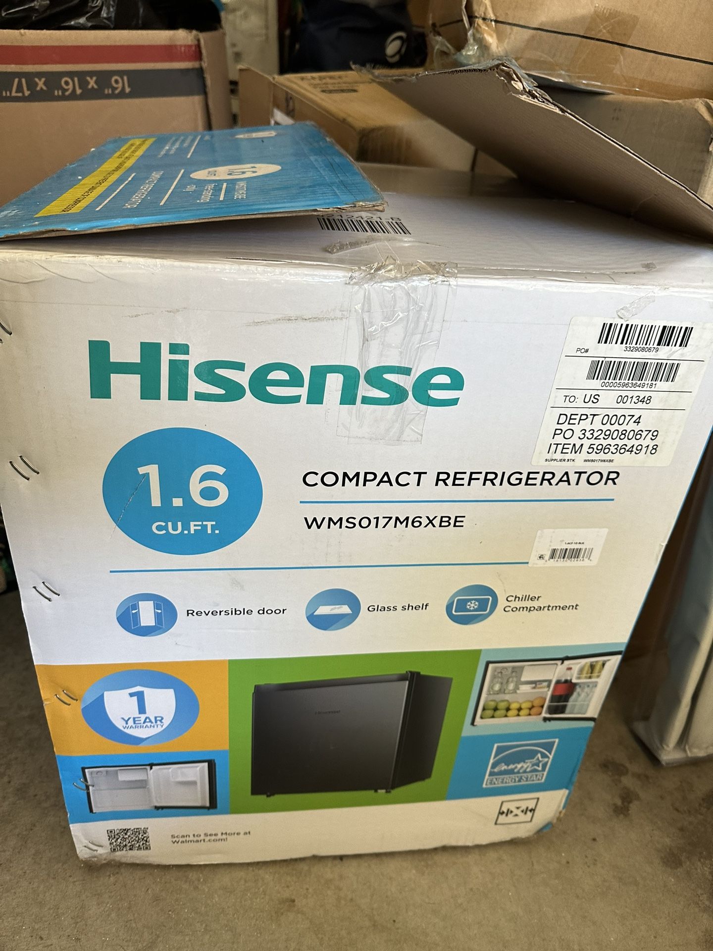 Hisense Compact Refrigerator 1.6 Cu.ft. WMSO17M6XBE