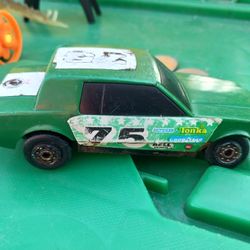 VTG TONKA METAL & PLASTIC GREEN TOY RACE CAR #75 GOODYEAR/CRAGER/BELL HONG KONG