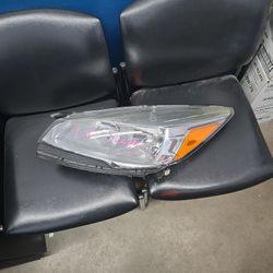 2018 Ford Scape Left Headlight