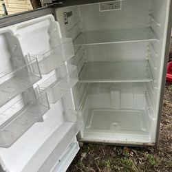 Whirlpool Refrigerator 