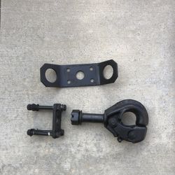 Pintle Tow And Bracket