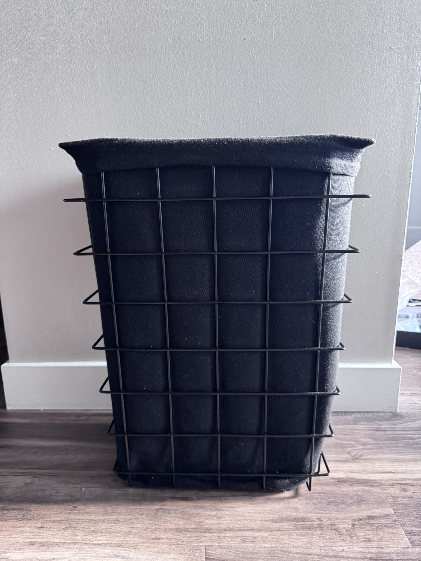 Sturdy Wire Laundry Basket Black (Purchased April 2024)