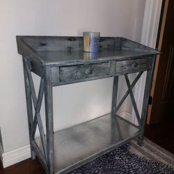 Entry Way Table /laptop Desk
