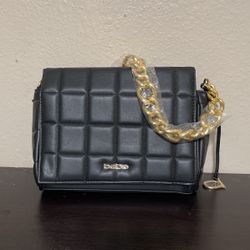 purses from Michael Kors/ Bebé/ Nine West etc.