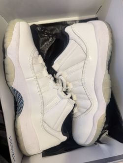 Jordan 11s Legend Blue