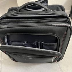 XL Laptop Rolling Bag