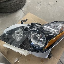 Headlights 2011-2013 Infinity G37 Coupe/convertible 