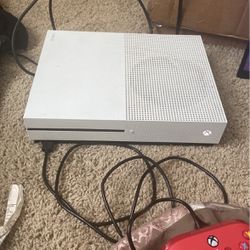 Xbox One Console And Controller For Sale 250$