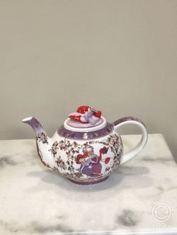 Beautiful “Red Hat Society” Porcelain Teapot