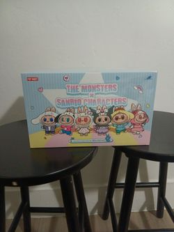 THE MONSTERS X SANRIO CHARACTERS SERIES - VINYL PLUSH PENDANT BLIND BOX