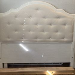 Full size Bed Frame/Crib Conversion