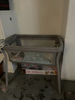 Baby bassinet